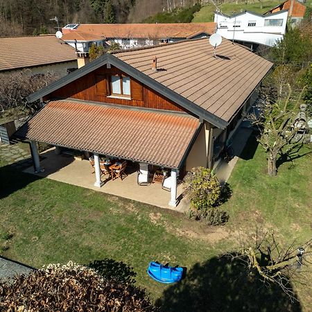 Willa Casa Antonia Tra Laghi & Monti Armeno Zewnętrze zdjęcie