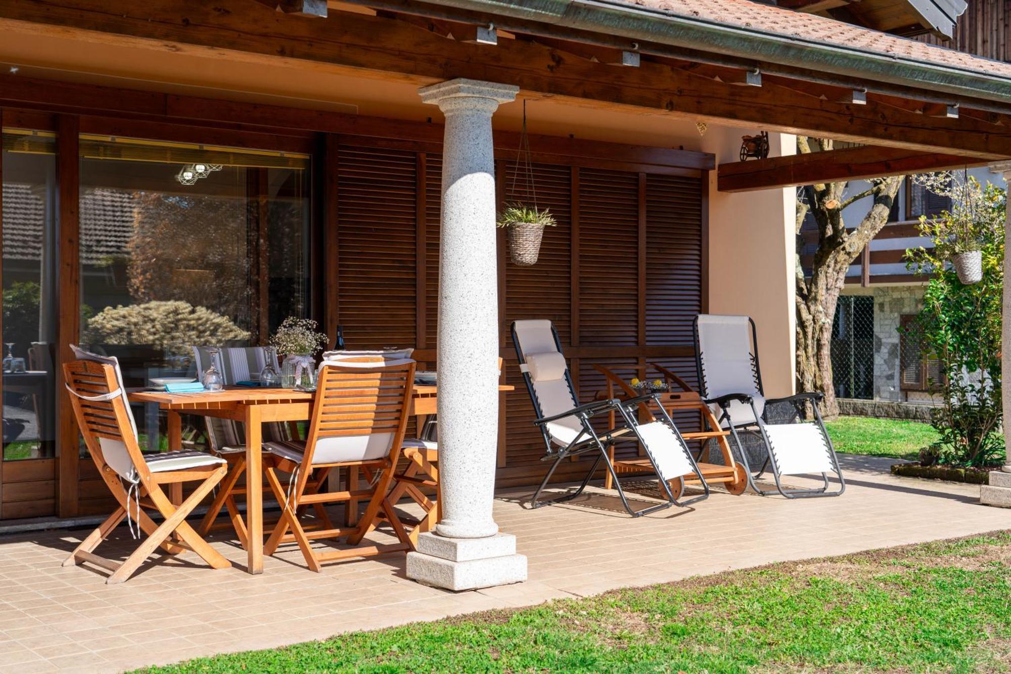 Willa Casa Antonia Tra Laghi & Monti Armeno Zewnętrze zdjęcie
