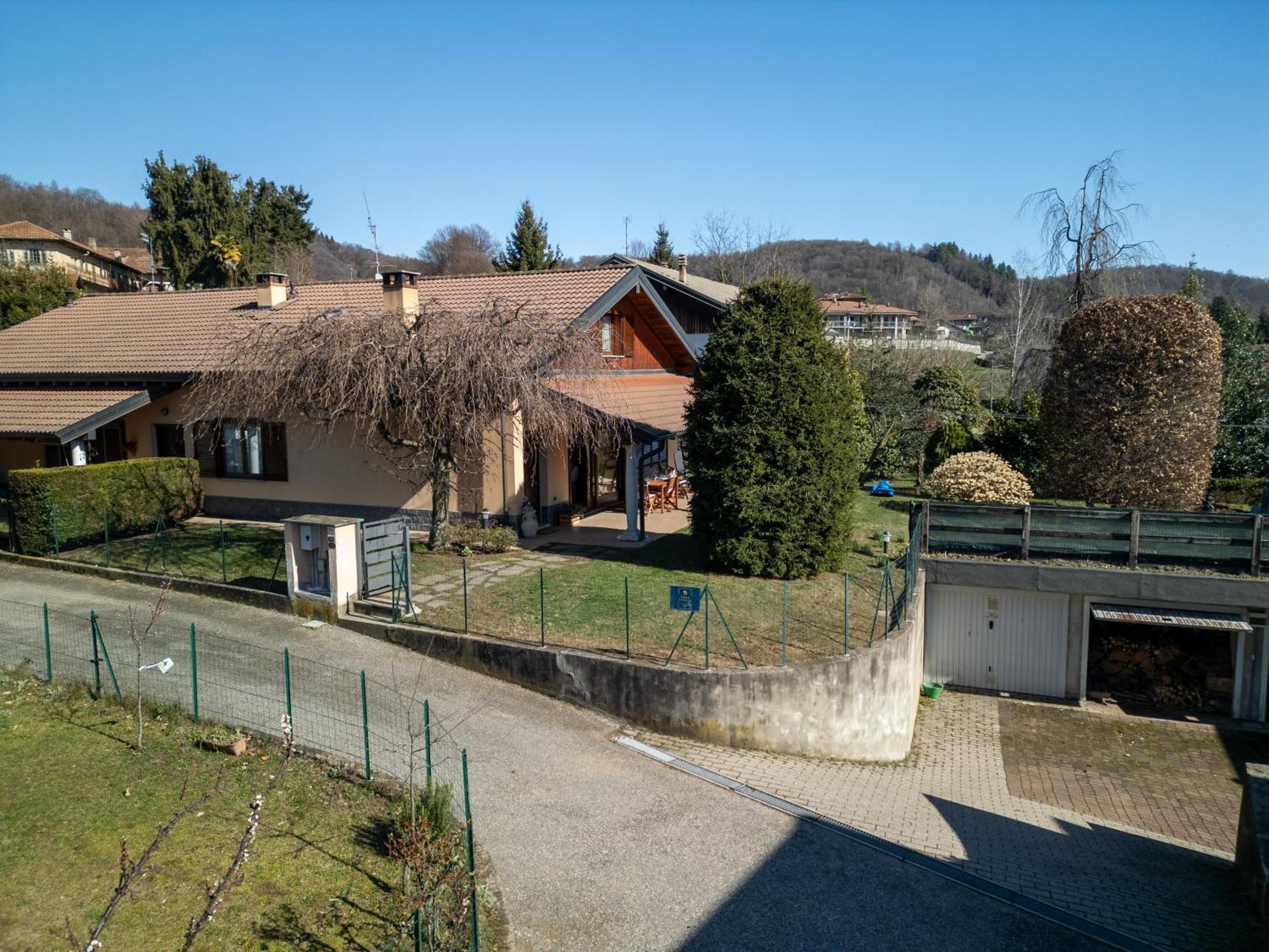 Willa Casa Antonia Tra Laghi & Monti Armeno Zewnętrze zdjęcie